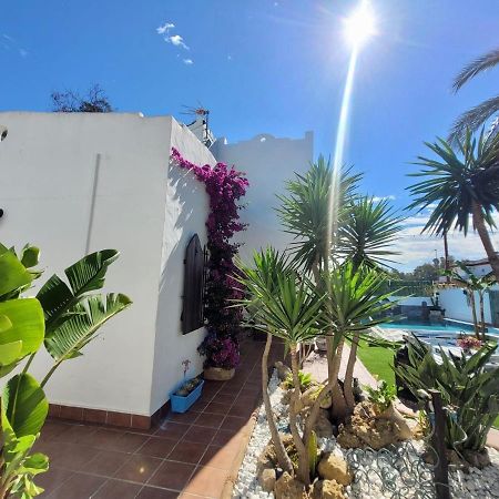 Gatu Premium Villa Lurberri Piscina Privada, 4 Dormitorios, 2 Banos, Parking , Jardines, " Preferente Mayores De 25 Anos Y Familias " In Y Barbacoa Chiclana de la Frontera Exterior foto