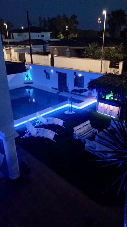 Gatu Premium Villa Lurberri Piscina Privada, 4 Dormitorios, 2 Banos, Parking , Jardines, " Preferente Mayores De 25 Anos Y Familias " In Y Barbacoa Chiclana de la Frontera Exterior foto